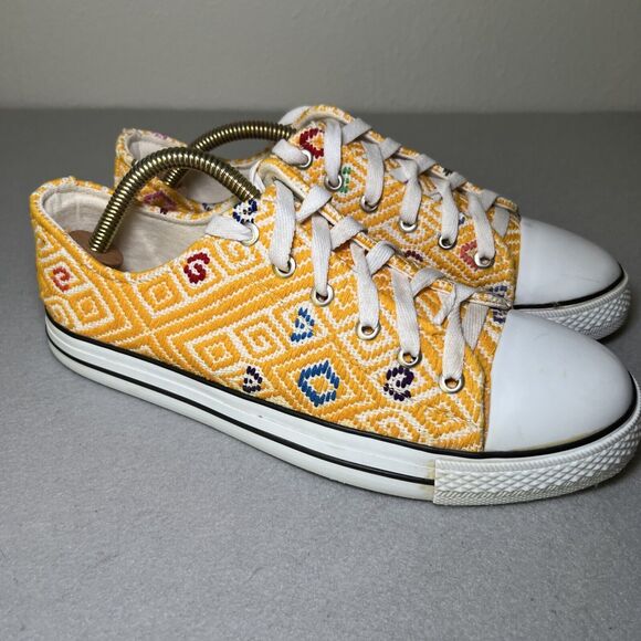 Eclectic Array Embroidered Sneakers Shoes Sz 9 Yellow Aztec Artisan Handmade - Picture 3 of 10